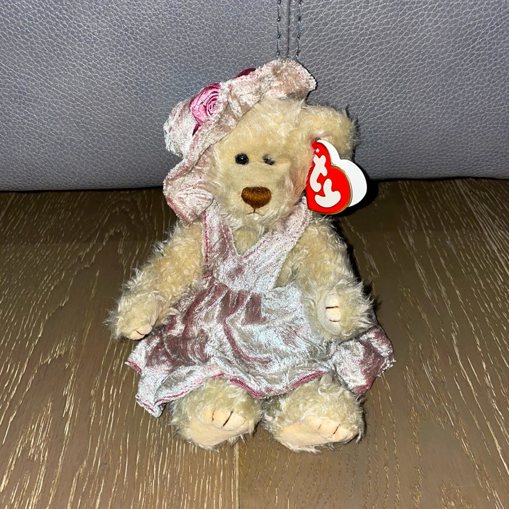 TY Beanie Baby - The Attic Treasures Collection